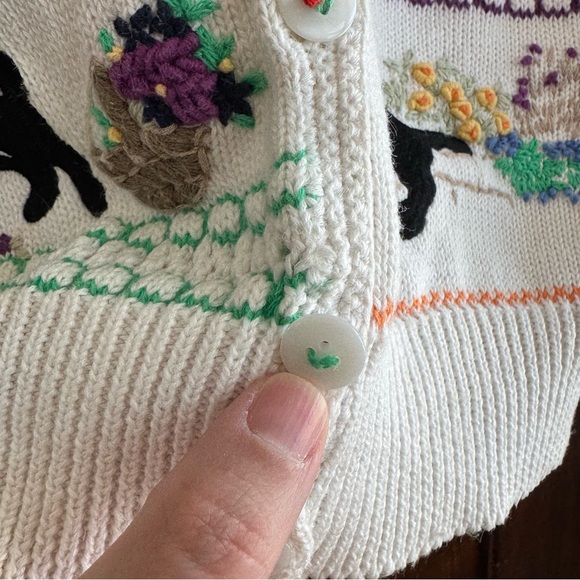 Vintage Susan Bristol Hand Embroidered Black Cat Cardigan Sweater 1997 - Picture 8 of 16